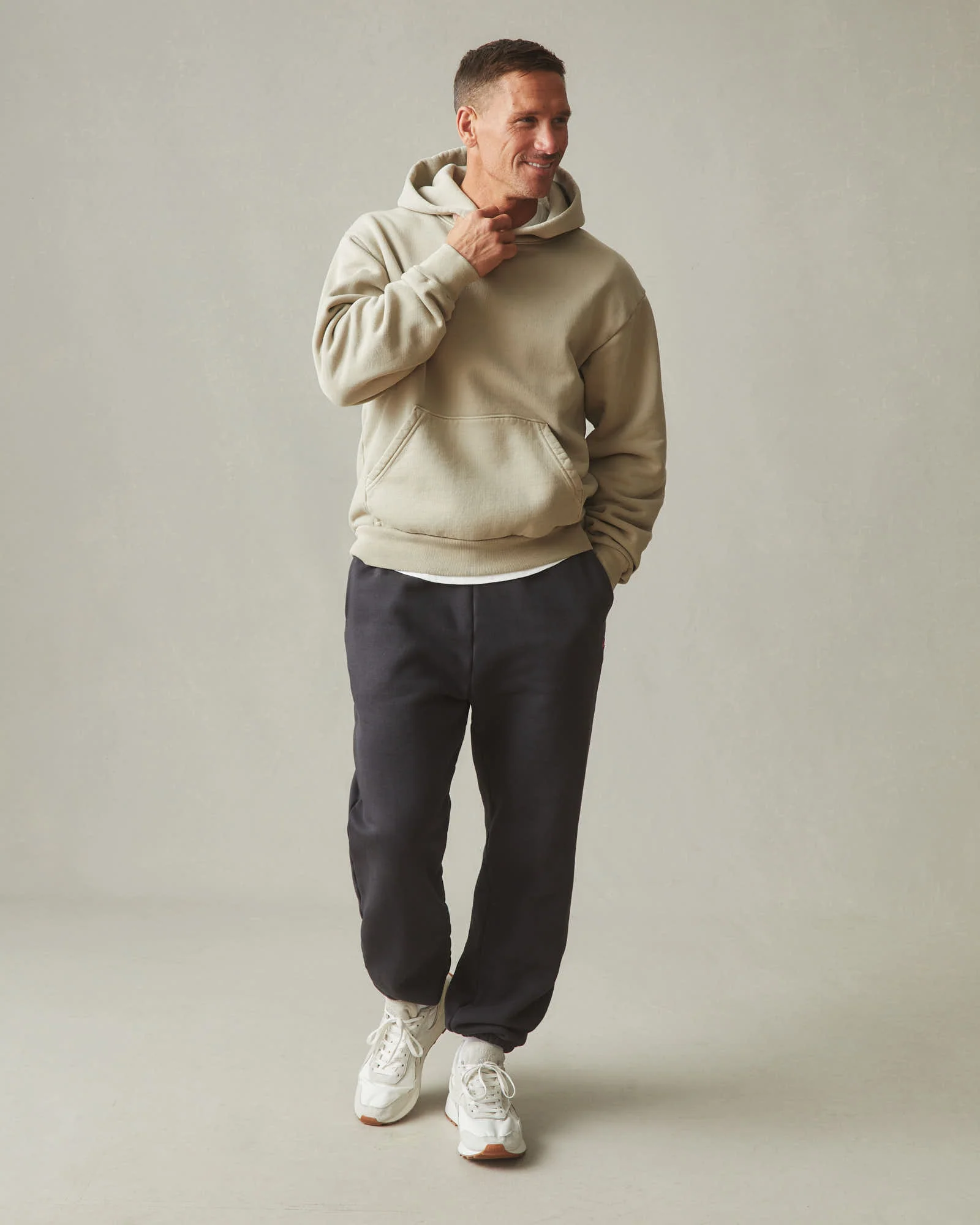 Unisex American Vintage Pullover - Lemon Pepper - Image 6