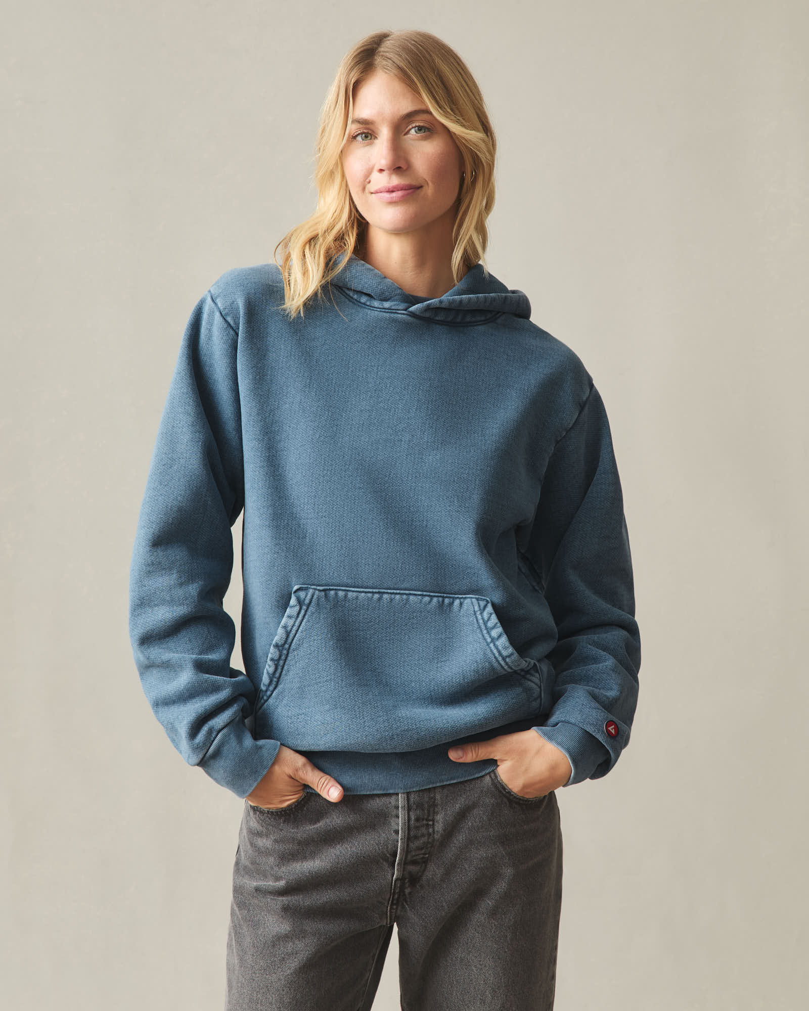 Unisex American Vintage Pullover - Mineral Wash Blue Jean - Image 3