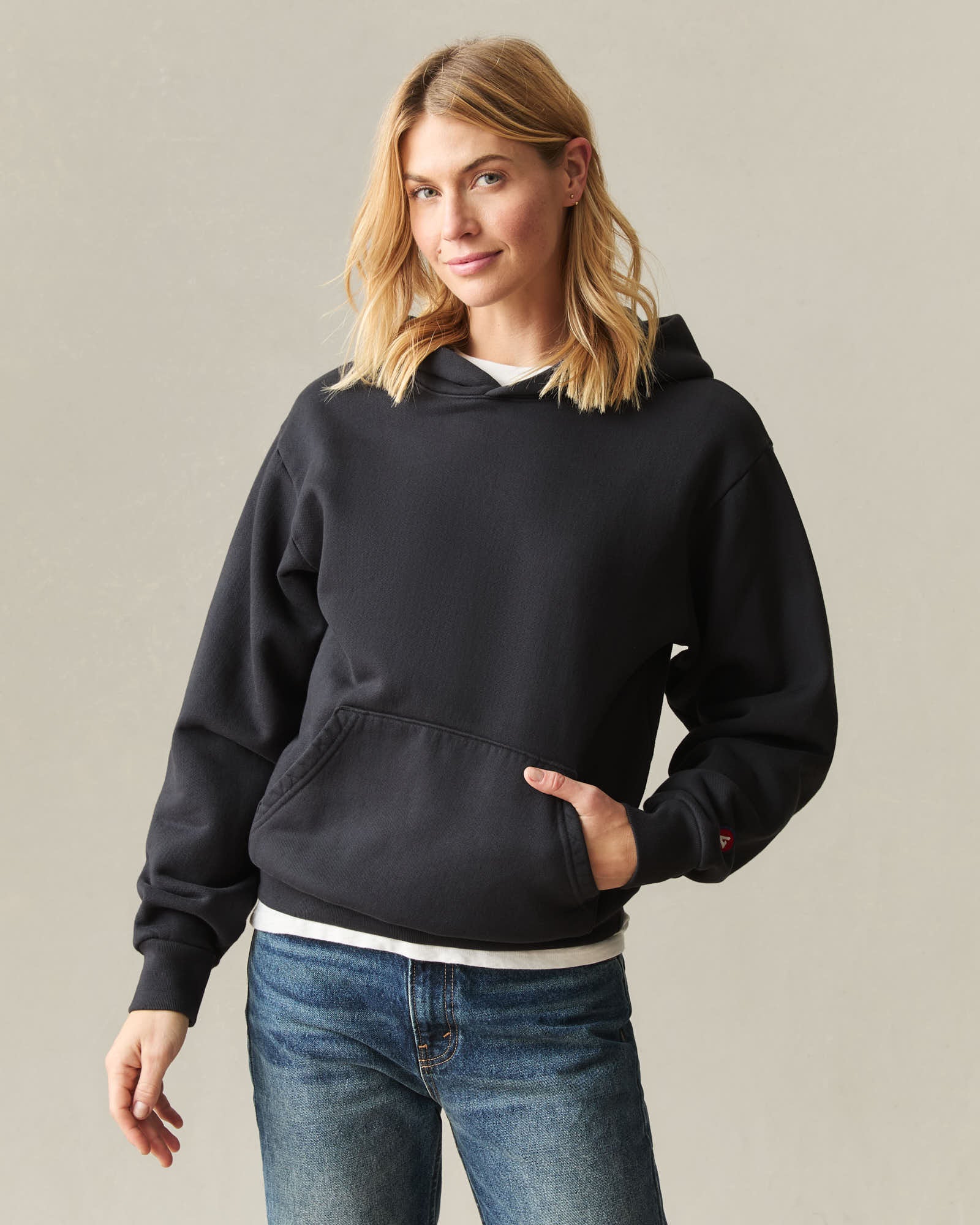 Unisex American Vintage Pullover - Washed Black - Image 3