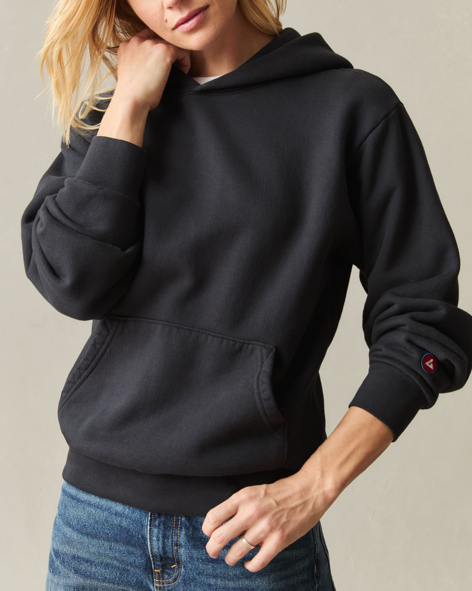 Unisex American Vintage Pullover - Washed Black - Image 4