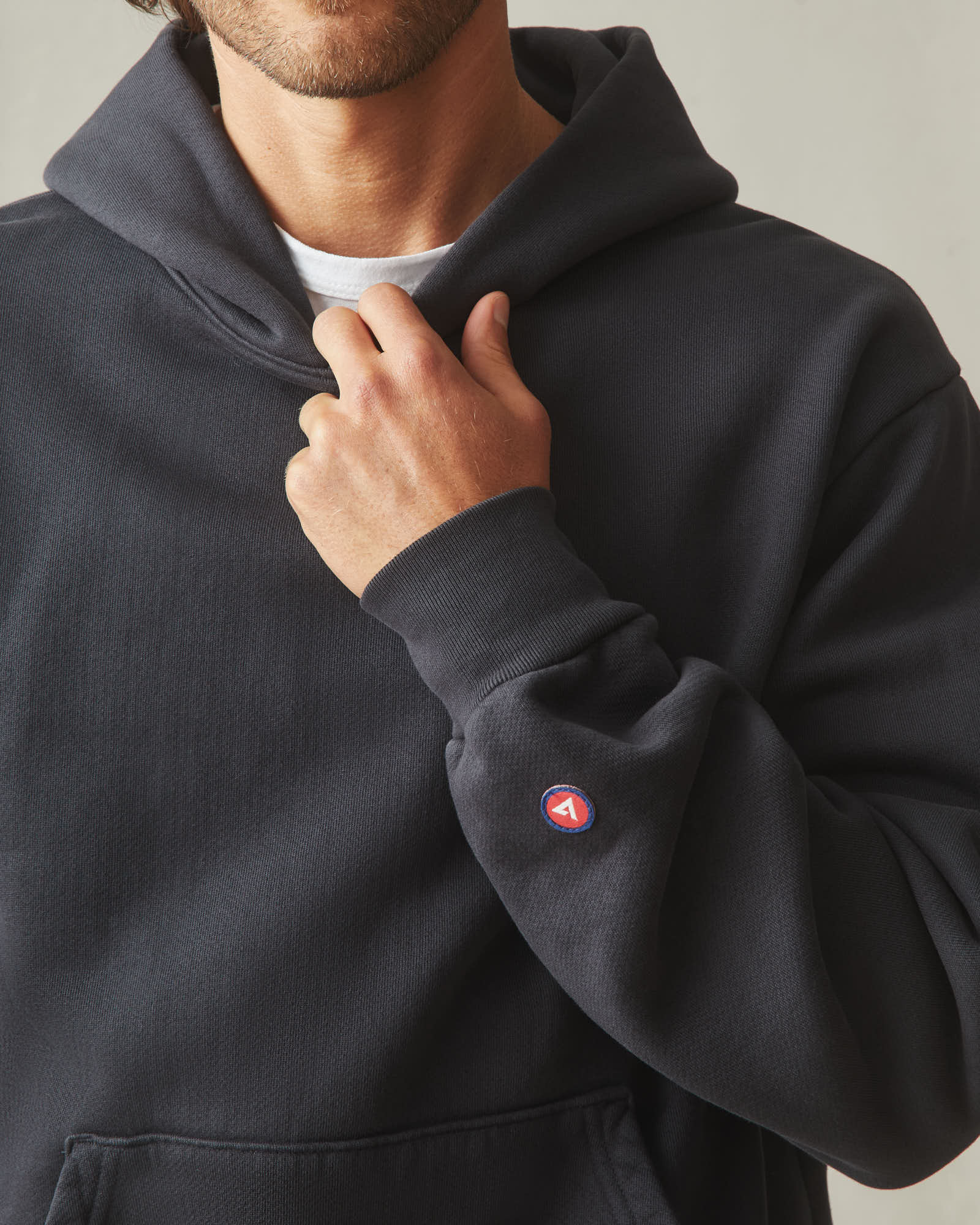 Unisex American Vintage Pullover - Washed Black - Image 7