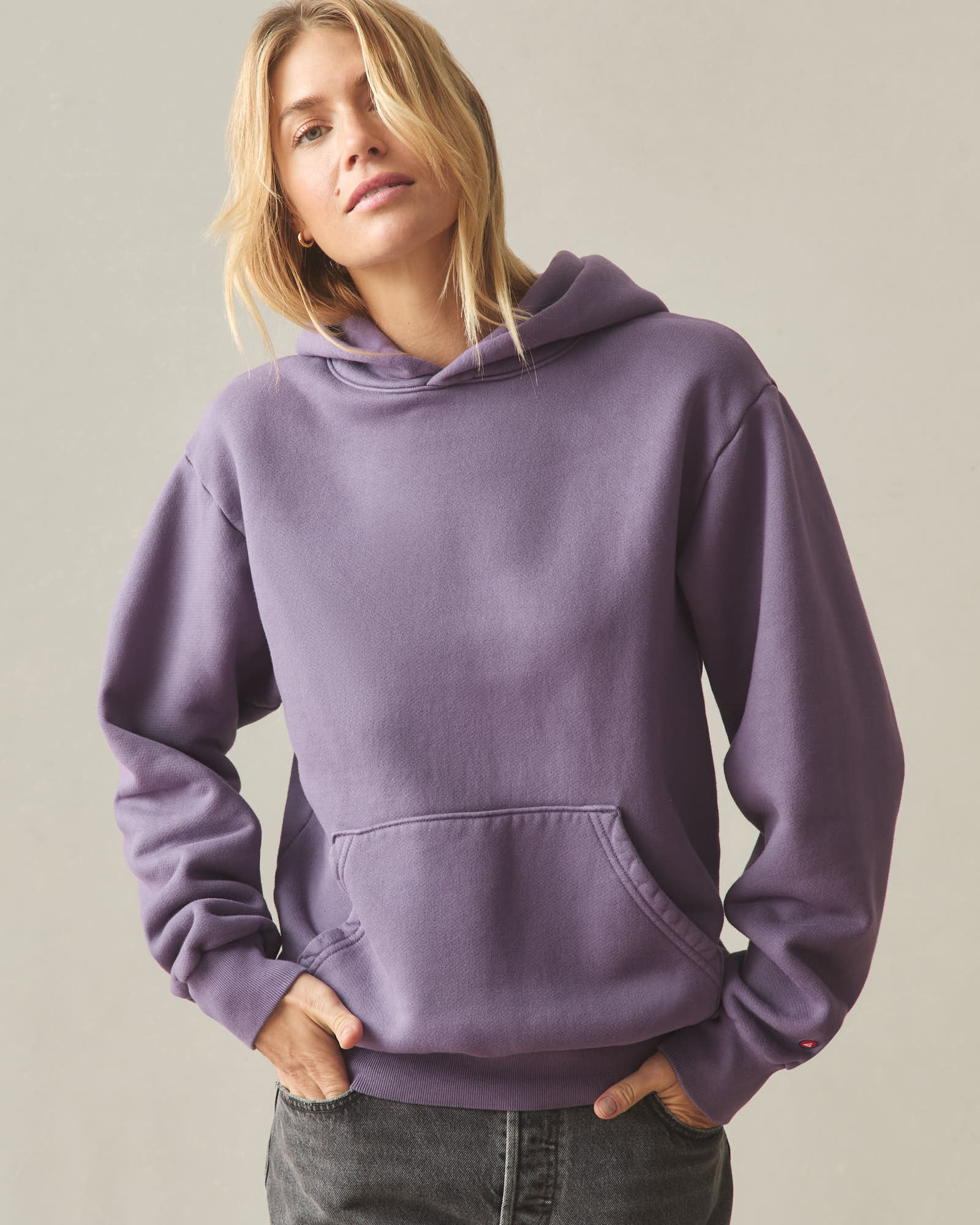 Unisex American Vintage Pullover - Washed Navy Cosmos - Image 3