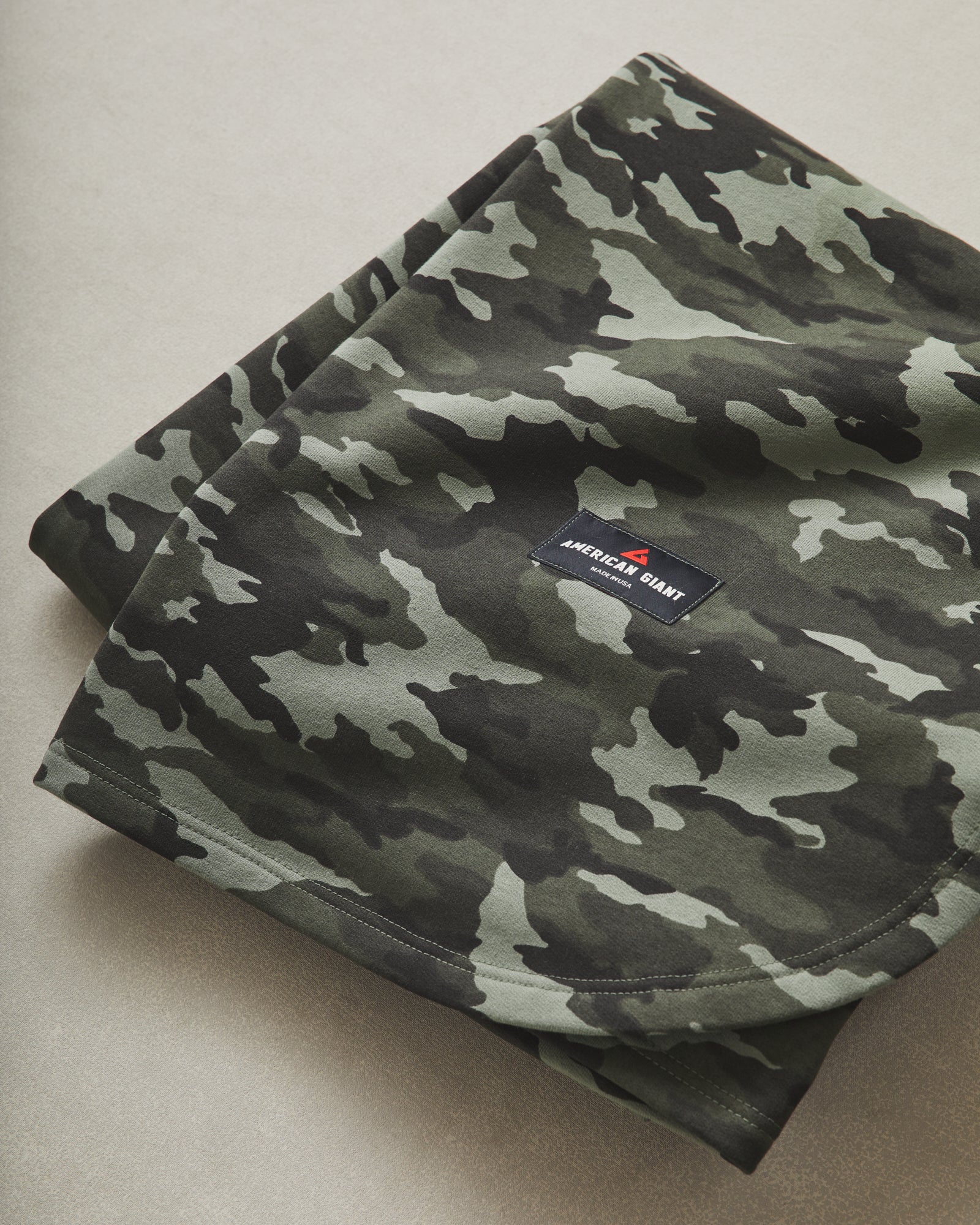 Heavyweight Stadium Blanket - Forest Camo - Image 3