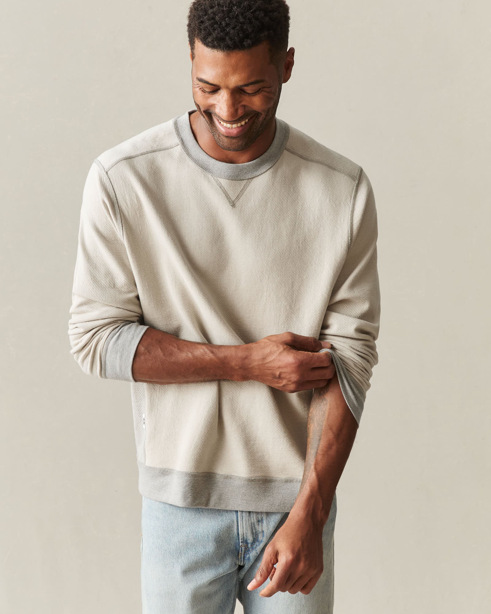 Men's Reversible Crew - Feather Grey - Image 8