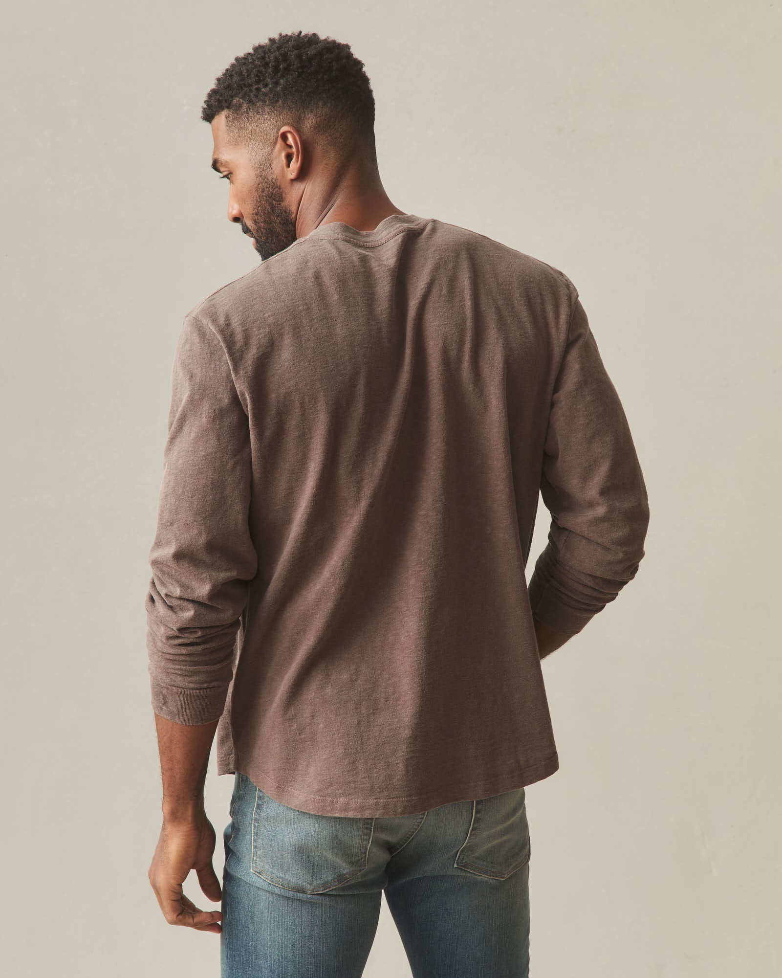 Men's Broken-In Premium Slub Long Sleeve Henley - Washed Coffee Quartz - Image 4