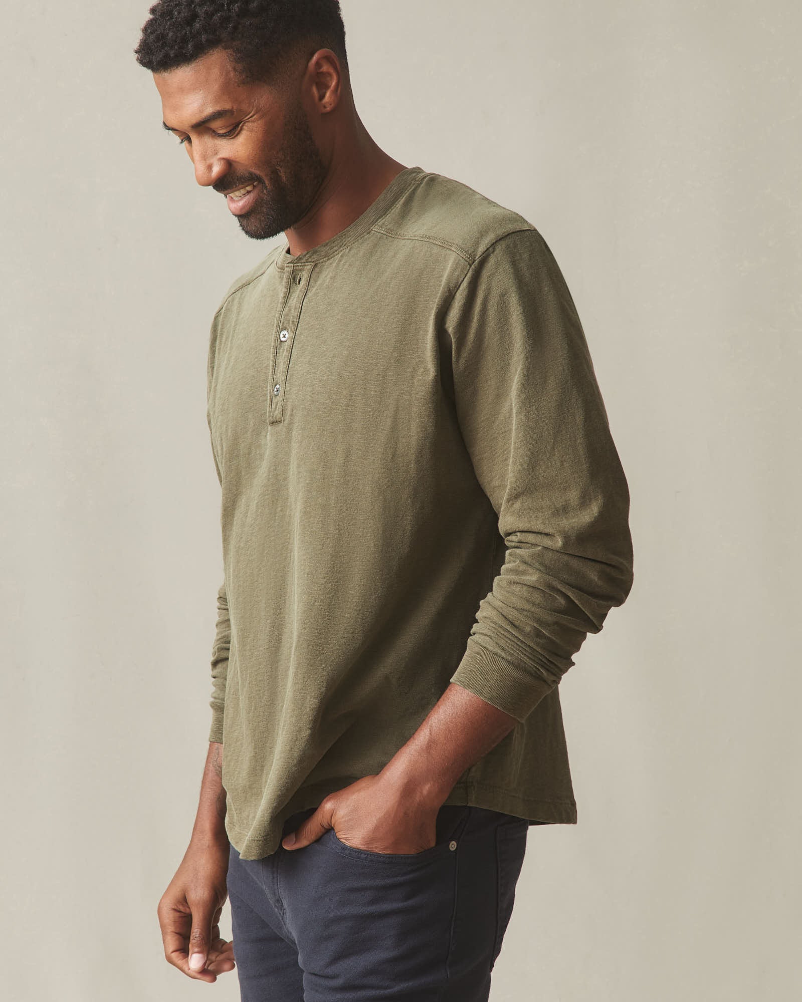 Men's Broken-In Premium Slub Long Sleeve Henley - Washed Seaweed - Image 4