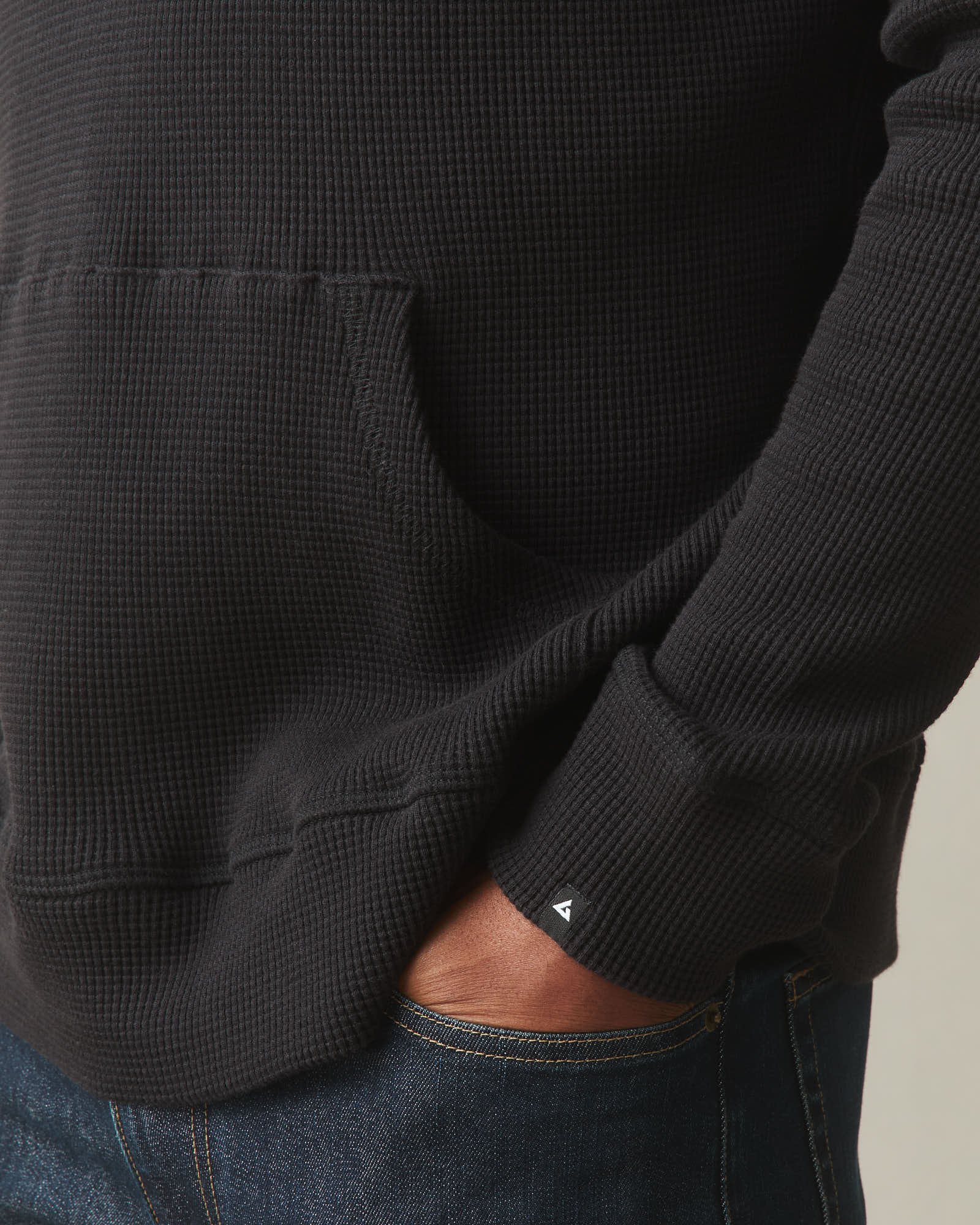Men's Summit Waffle Pullover - Black - Image 4