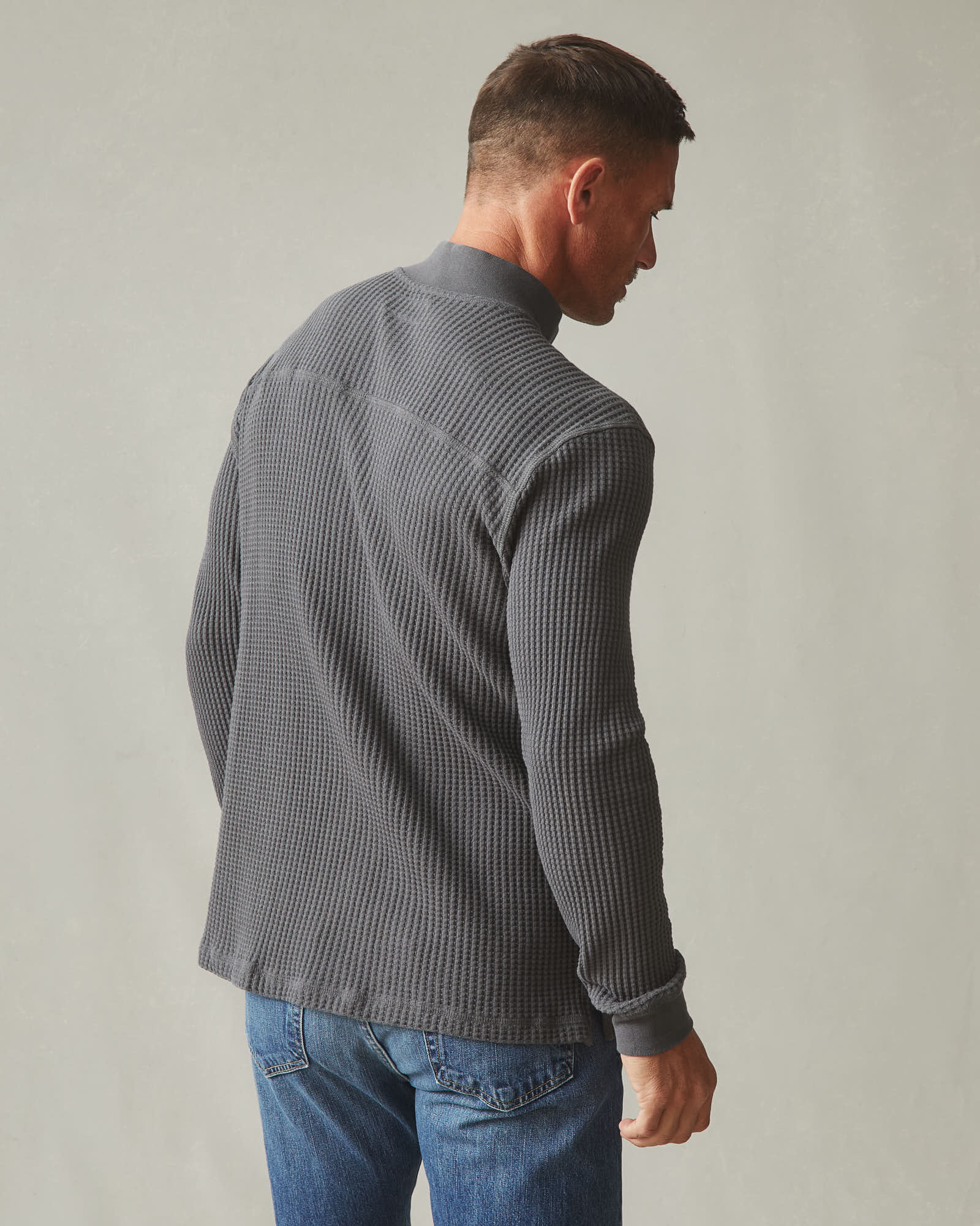 Men's Waffle Yoke Henley Tee - Dark Charcoal - Image 4
