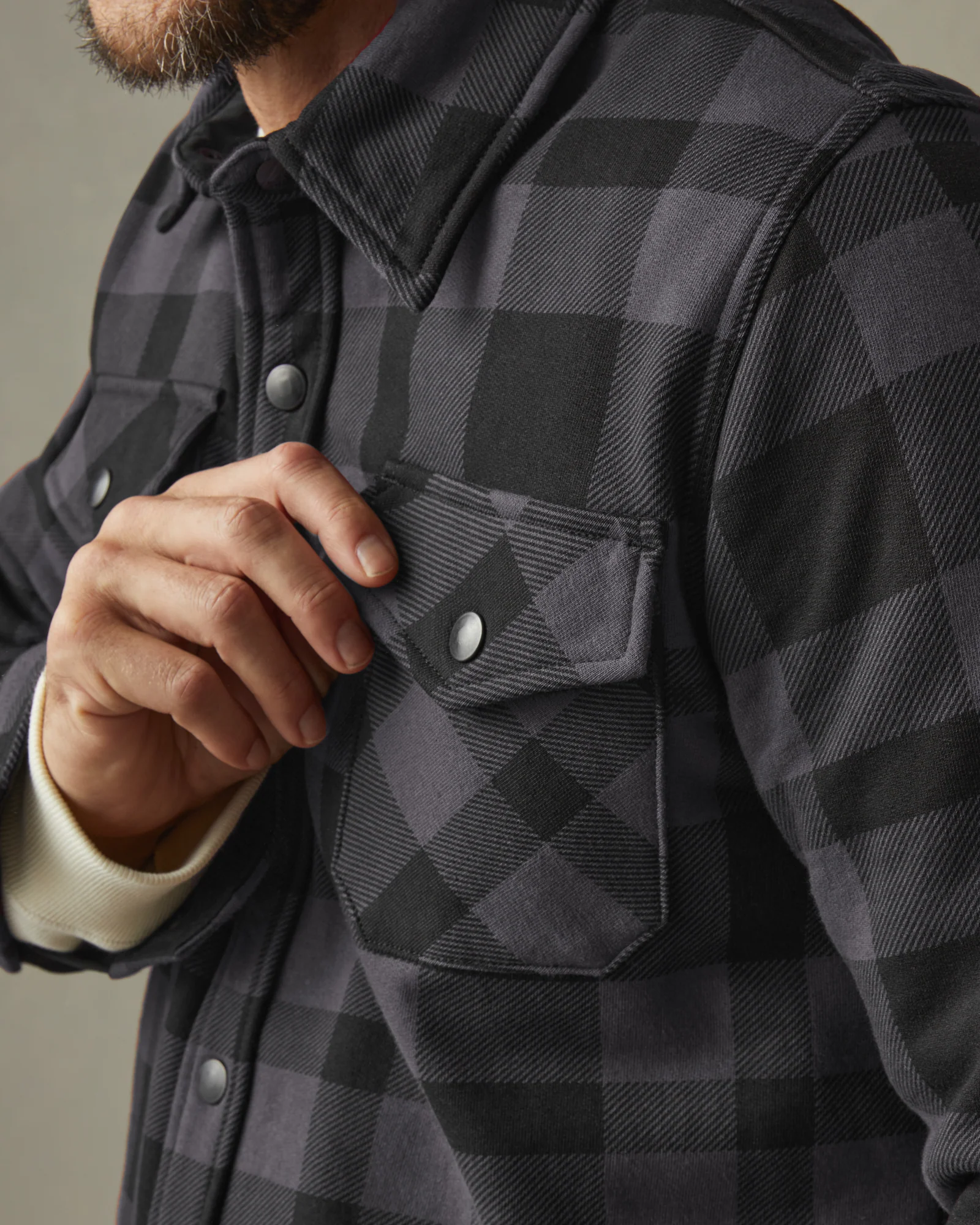 Unisex Redwood Fleece Overshirt - Stealth Plaid - Image 4