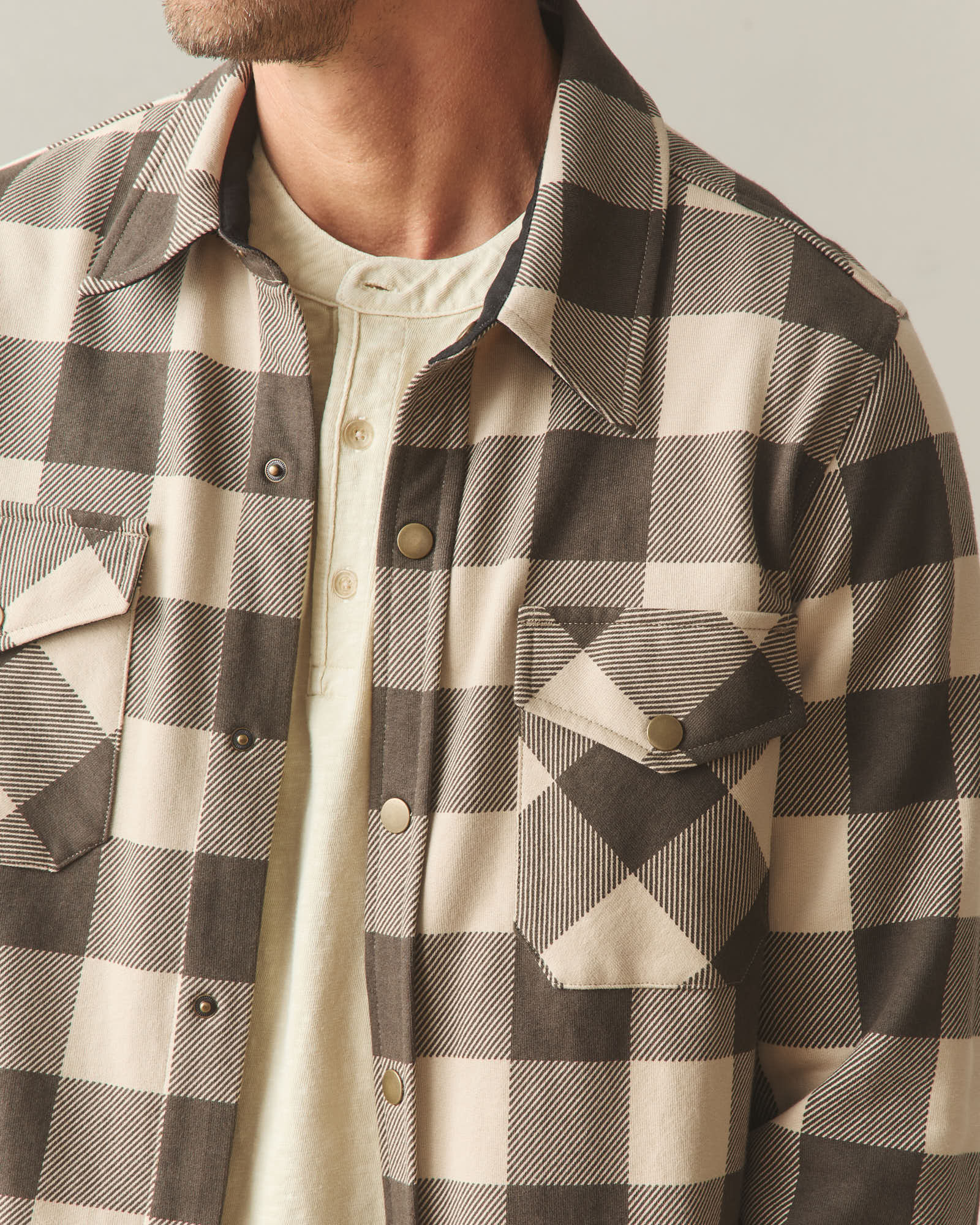 Unisex Redwood Fleece Overshirt - White Pepper Plaid - Image 5