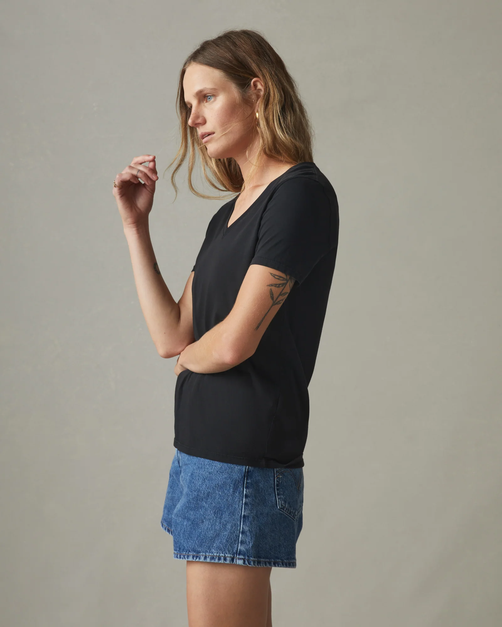 Women's Classic Cotton V-Neck Tee - Black - Image 4
