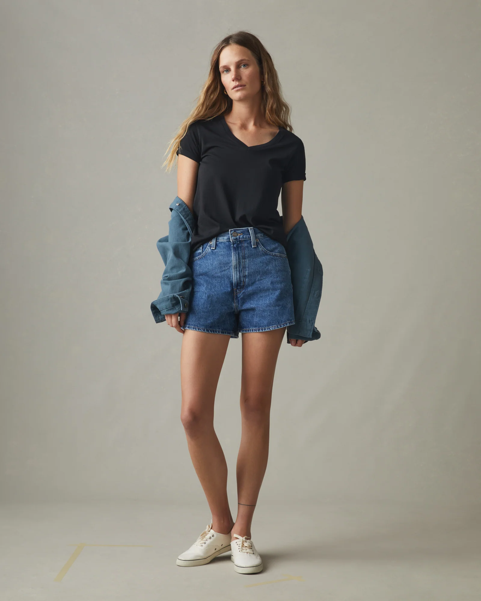 Women's Classic Cotton V-Neck Tee - Black - Image 6