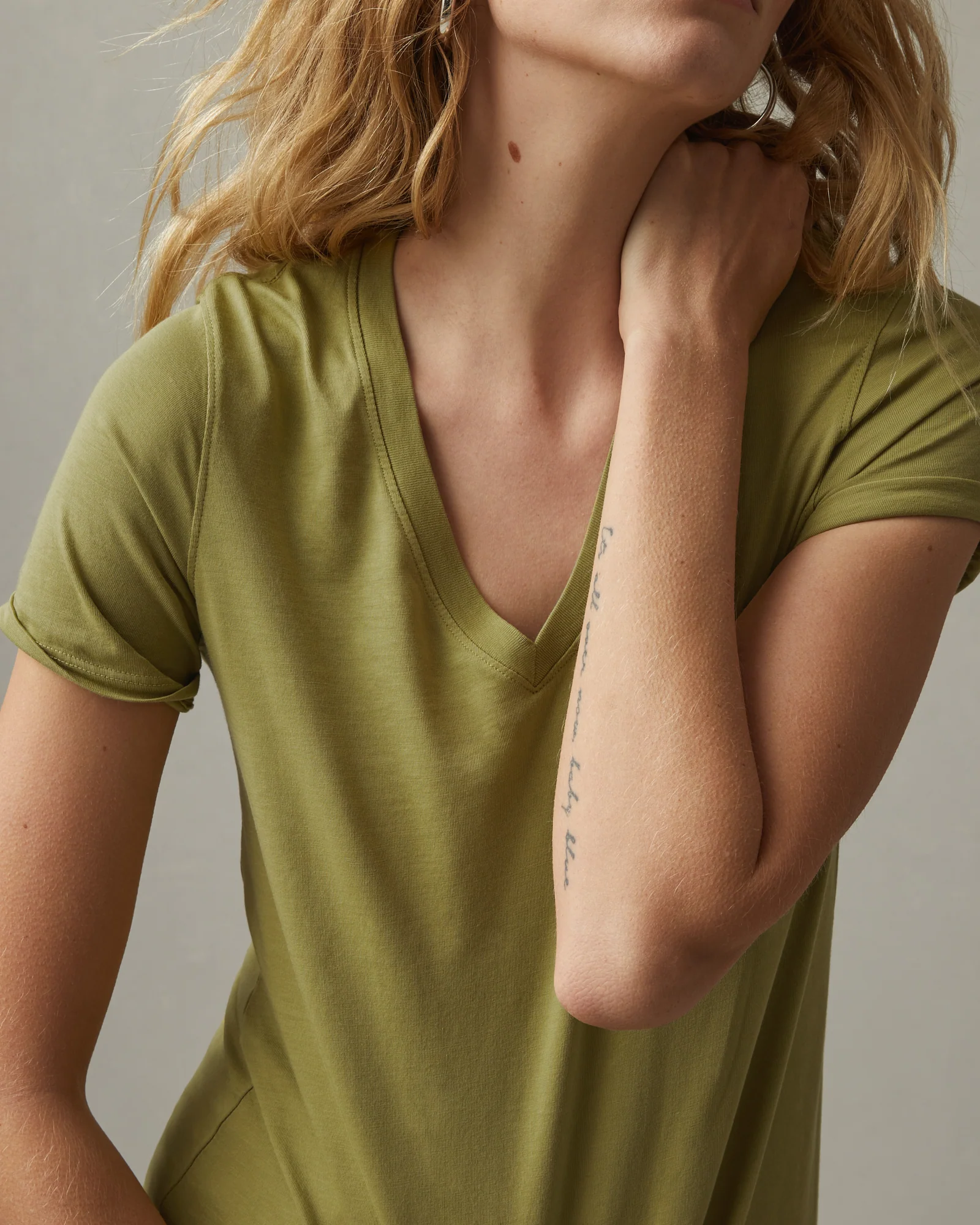Women's Classic Cotton V-Neck Tee - Peat Moss - Image 4