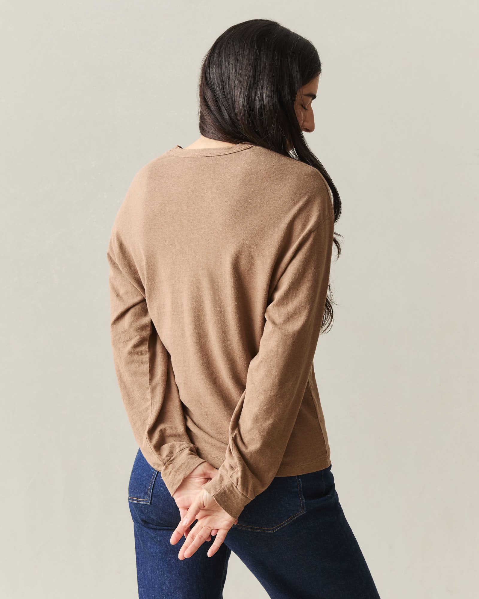Women's Hemp Long Sleeve Crew Tee - Pine Bark - Image 3