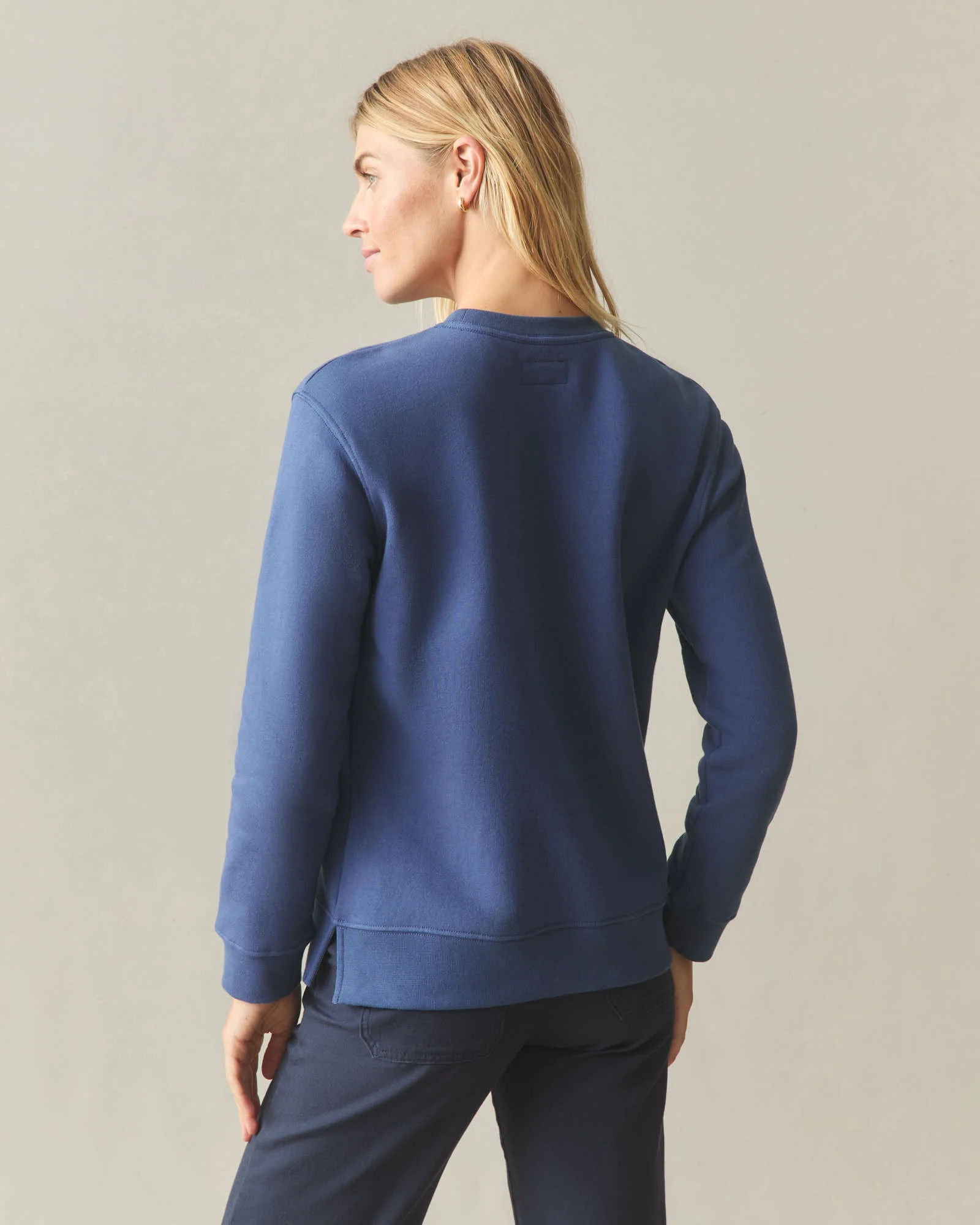 Women's Midweight Crewneck - Dark Denim - Image 3