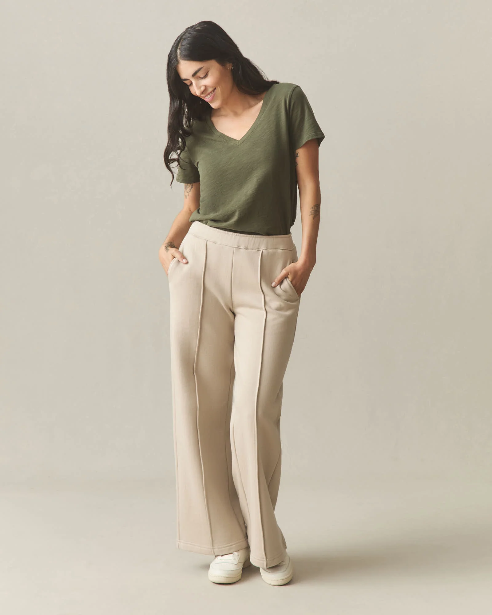 Women's Pintuck Flare Pant - Cobblestone - Image 7