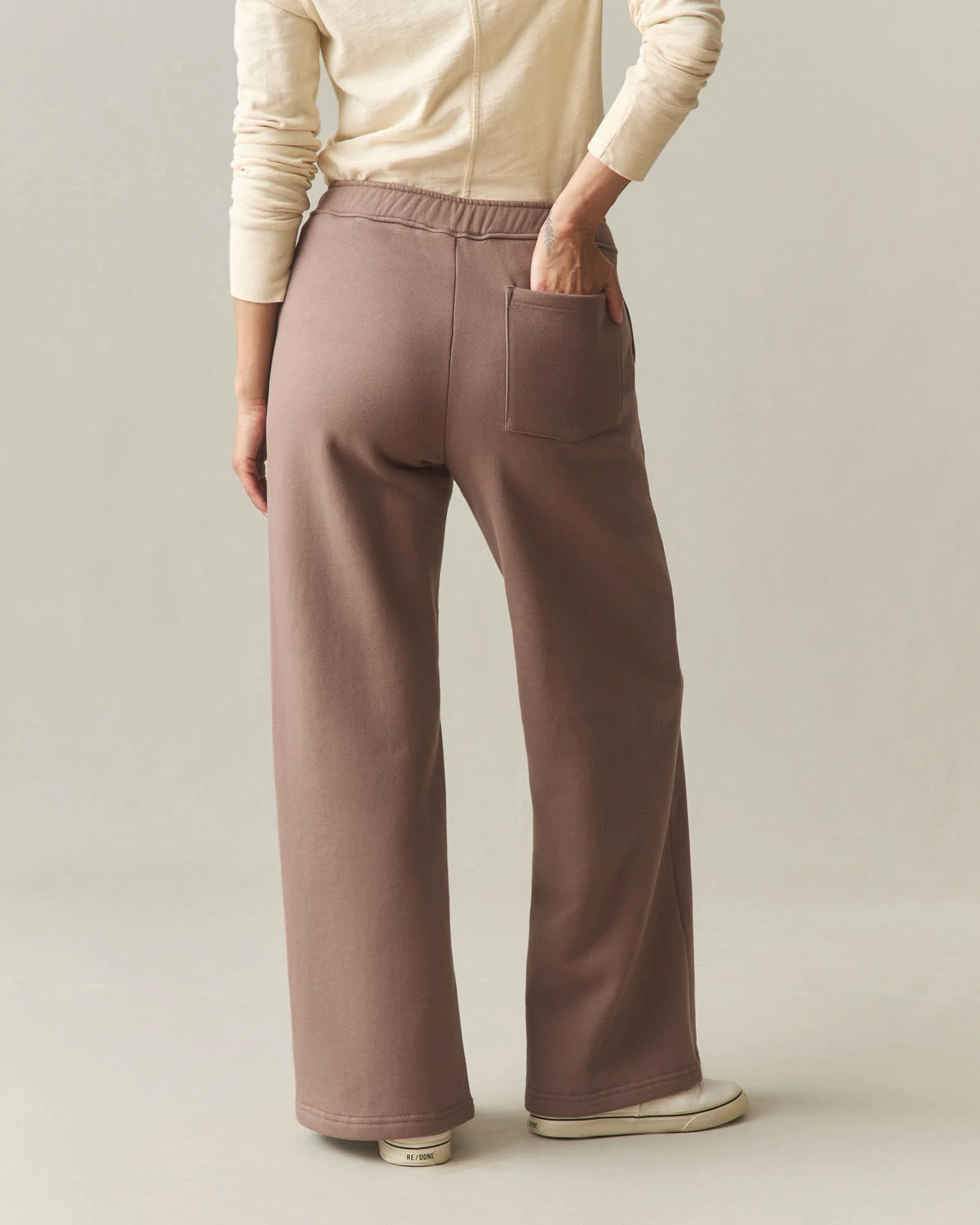 Women's Pintuck Flare Pant - Coffee Quartz - Image 3
