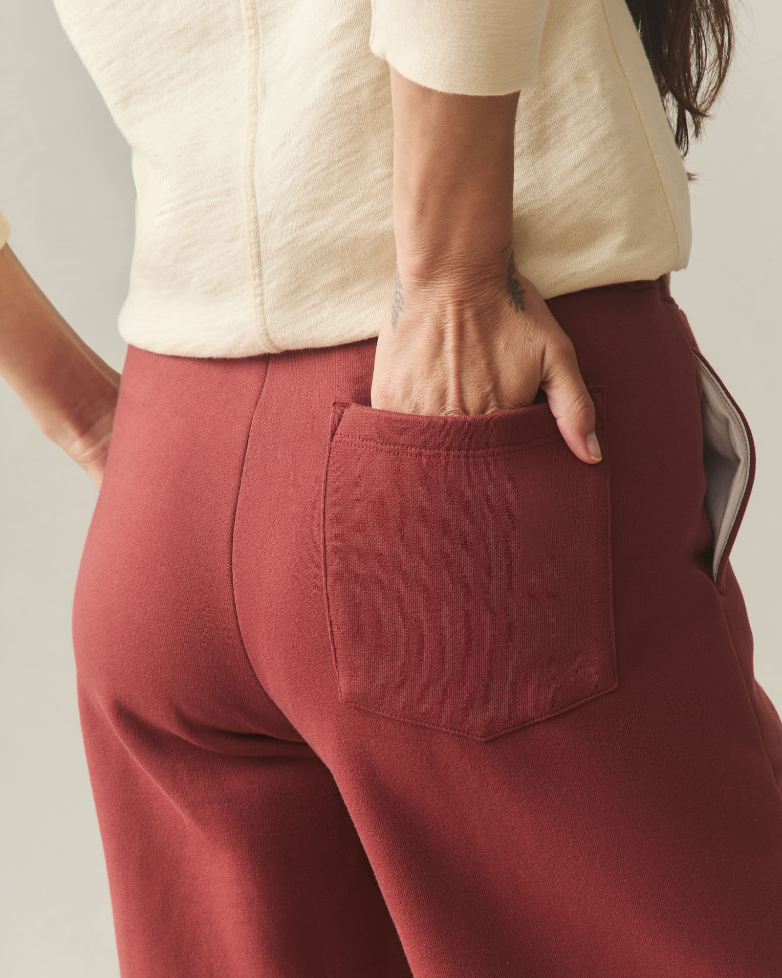 Women's Pintuck Flare Pant - Spiced Apple - Image 5