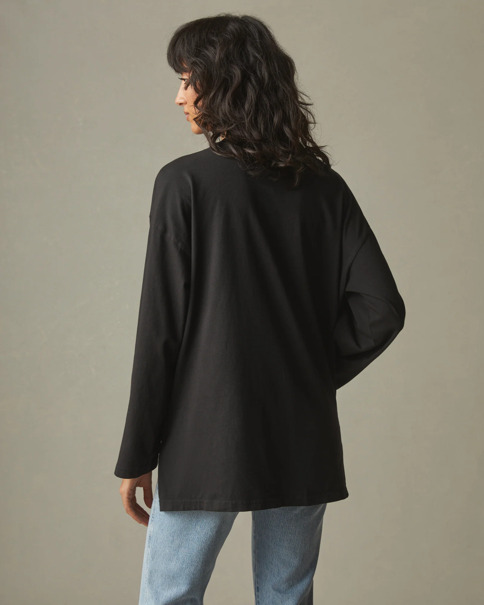 Women's Relaxed Cotton Long Sleeve Tee - Meteorite - Image 3