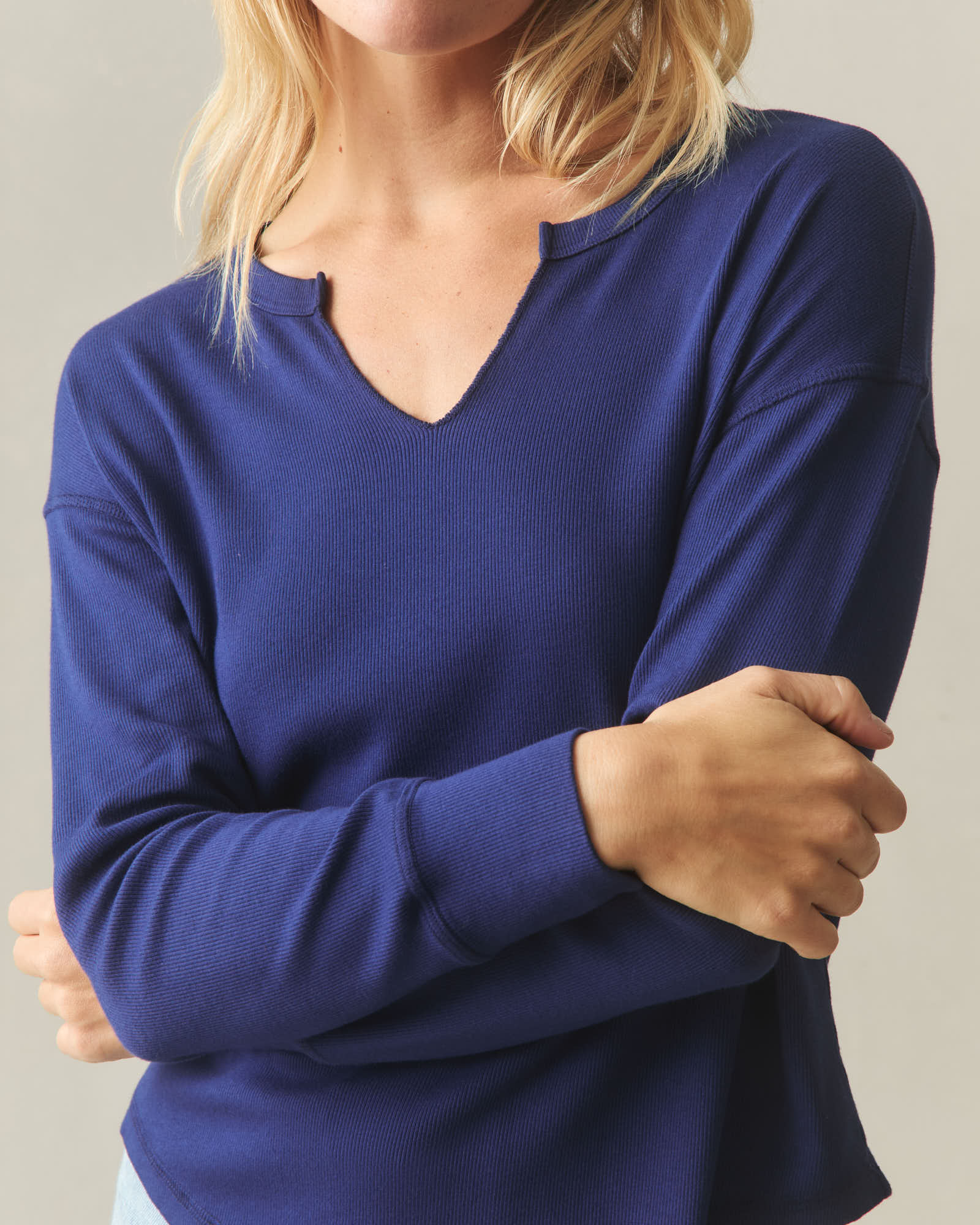 Women's Luxe Rib V-Notch Long Sleeve - Blueprint - Image 4